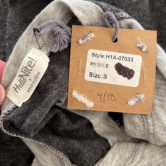 Hello Nite! Revolve Ice Cream Short Sleeve Knit Pajama Top Size S - Picture 6 of 6